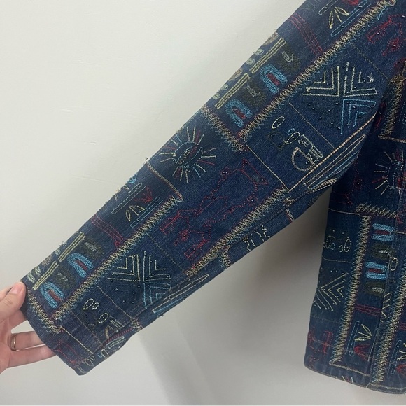 Chico’s Design Y2K Embroidered Denim Jean Jacket - Picture 5 of 14